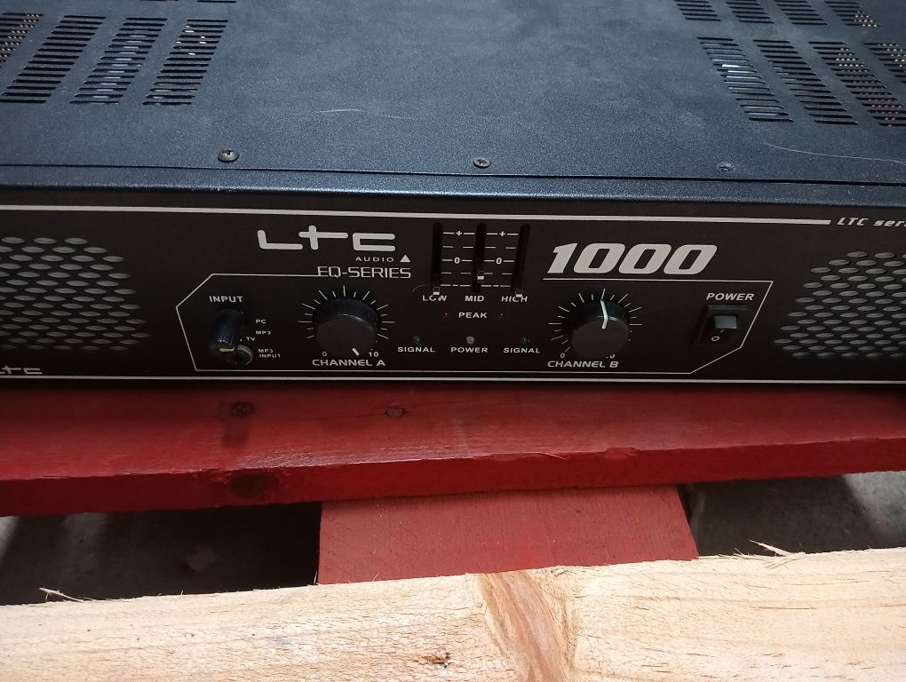 Amplificador LTC 1000