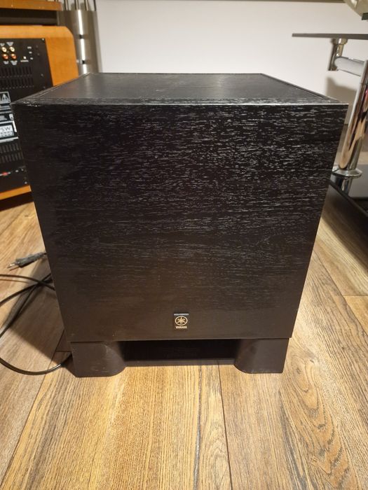 Głośnik basowy aktywny Subwoofer Yamaha YST-SW030