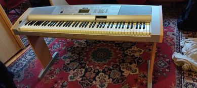 Pianino cyfrowe YAMAHA DGX-500