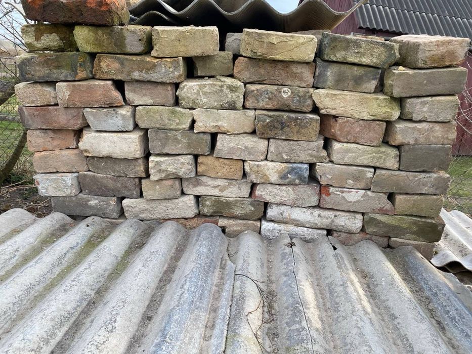 ЦЕГЛА /австрійська/польська ПОЛОВИНКИ