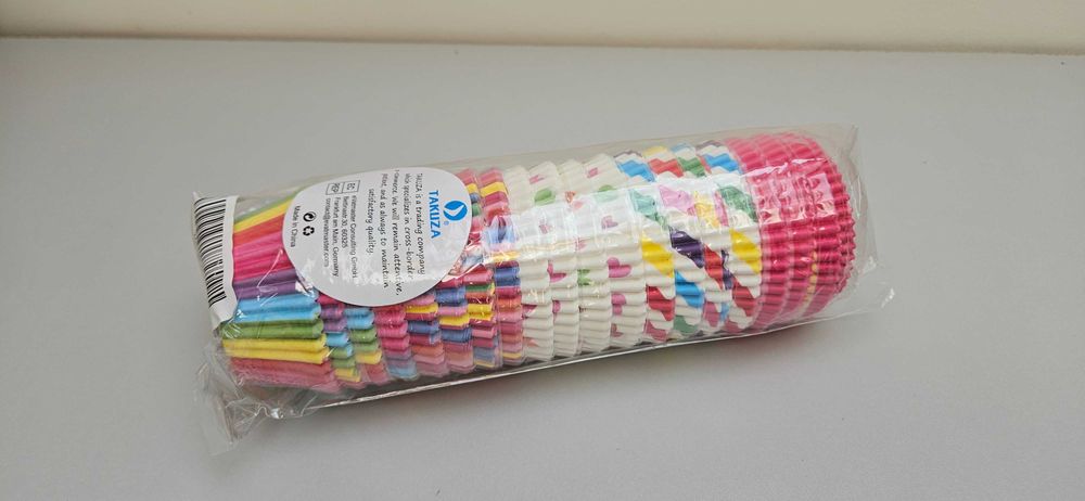 Papierowe foremki do pieczenia muffinek babeczek tęczowe 7cm 500szt