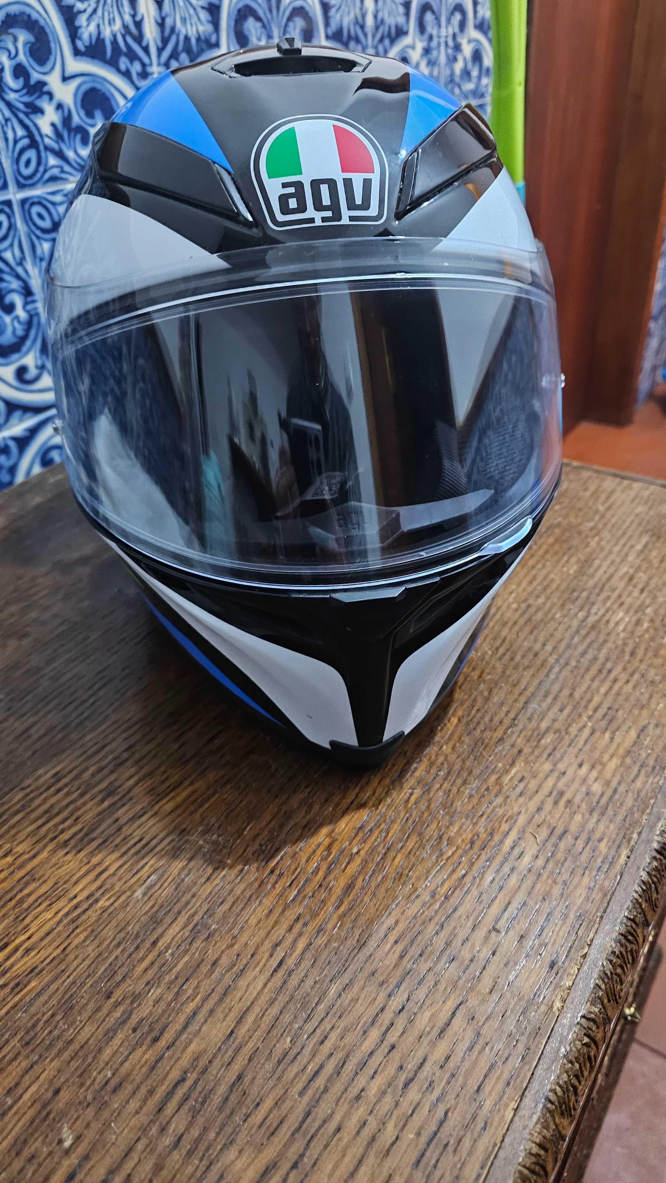 Capacete Agv K5S sem riscos ou marcas