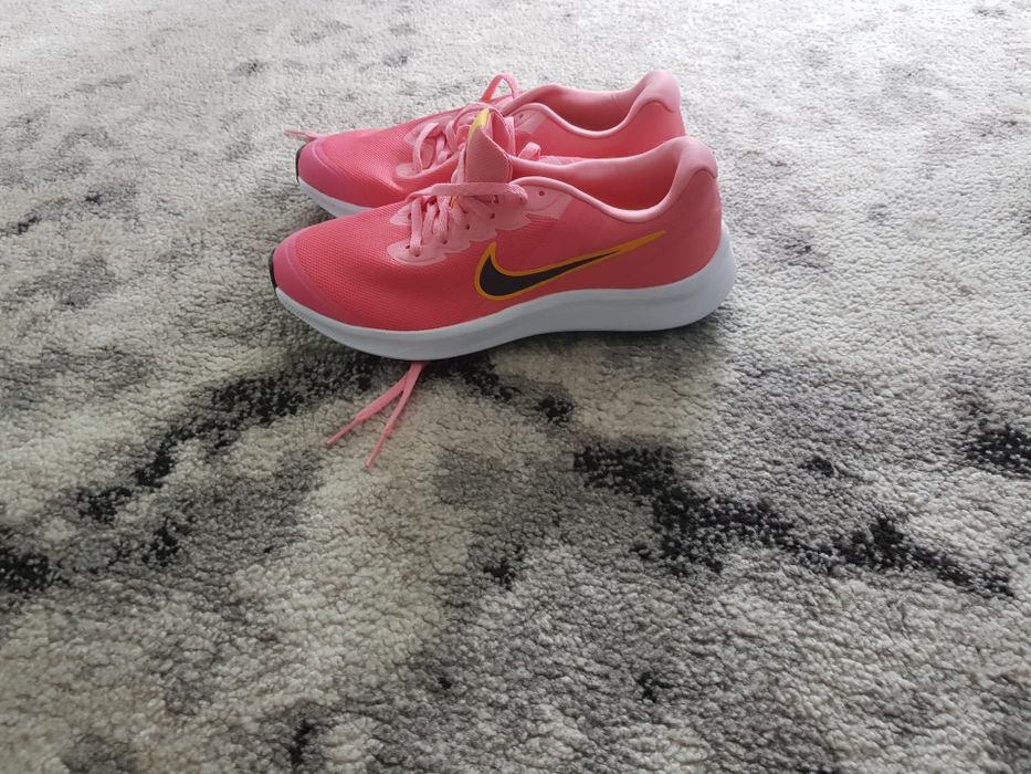 Nike Кросівки Рожеві