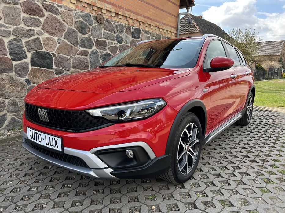 Fiat Tipo CROSS 1.0 T3 RED Niski przebieg, Idealny , zarejestrowany w Polsce.