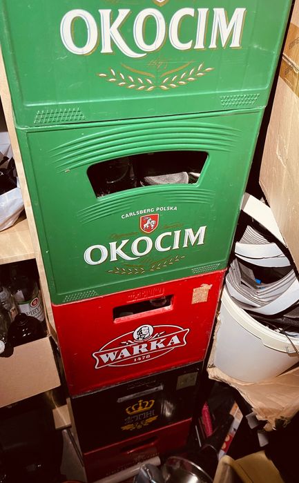 5 skrzynek na piwo razem z butelkami + gratis ociekacz do butelek