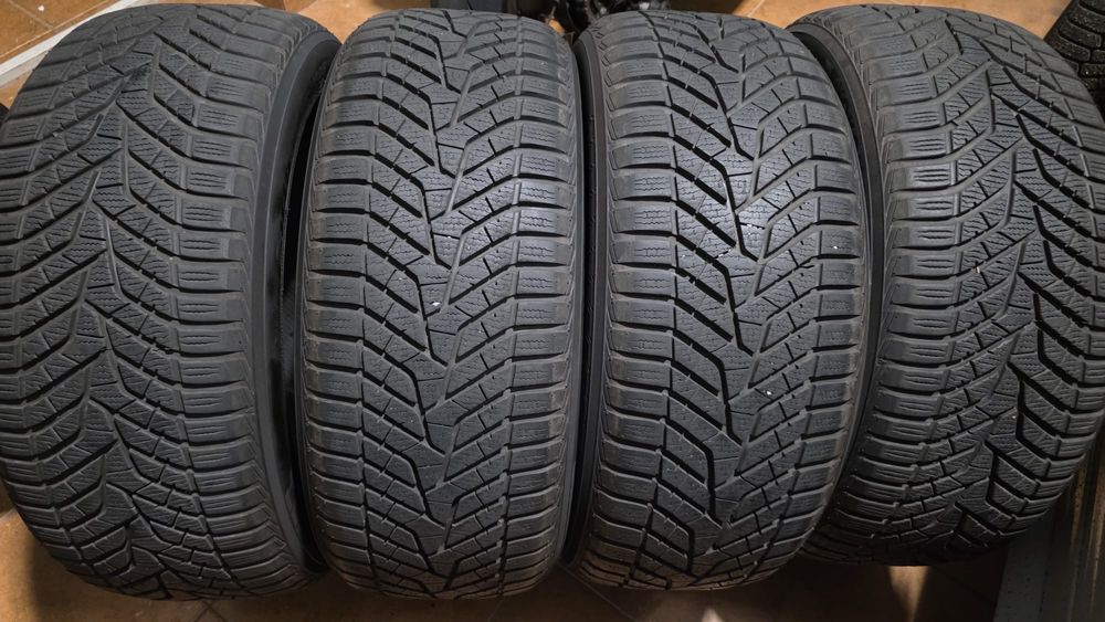 Yokohama Bluearth Winter zimowe 225/50 r18