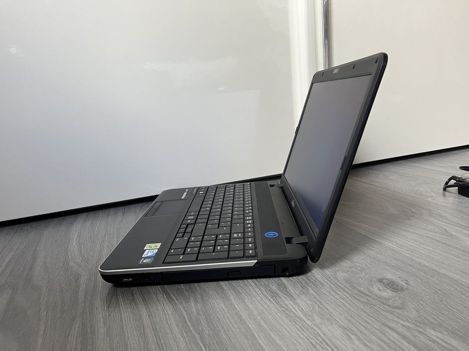 Ноутбук Fujitsu