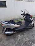 Vendo Suzuki Burgman (UH125) de 02/2003 inteira ou para peças