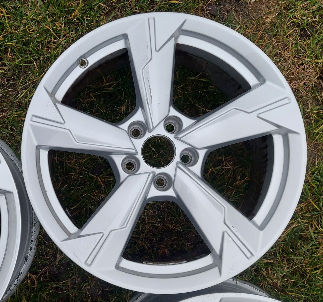 8J18" 5x112 OEM Audi 4K0 S6 S4 A6 C7 C8 A5 A4 A7 RS A3 Rs3 S3 VW Seat