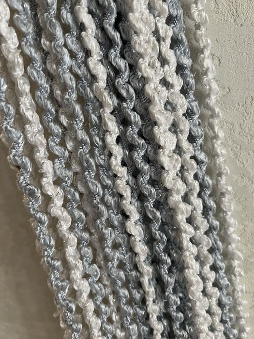 Продам шторы  тюль в спальню с карнизом