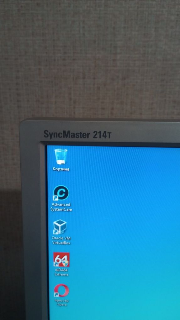 Монитор 21.3″ Samsung SYNCMASTER 214T