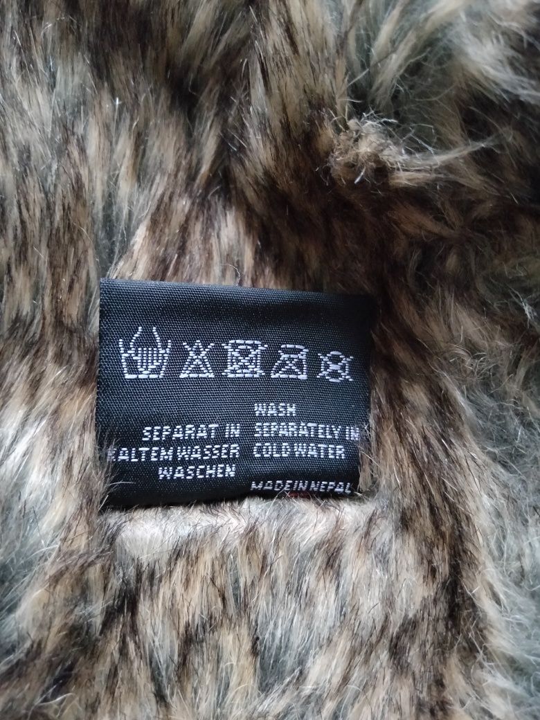 Czapka wełniana zimowa w paski Moshiki uszatka puchata futrzana