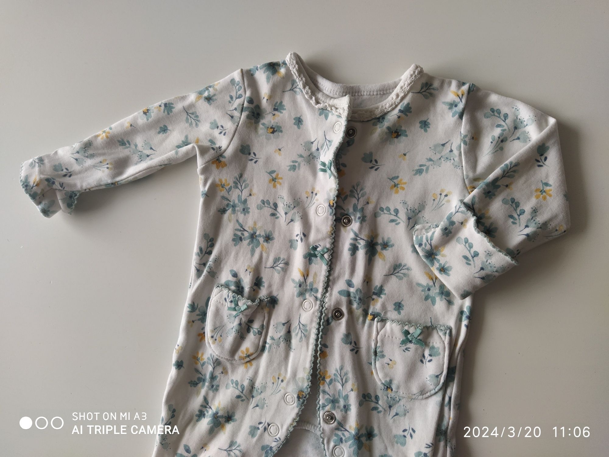 Cudne śpiochy pajac body dziewczynka George kwiaty 56 cm dla noworodka