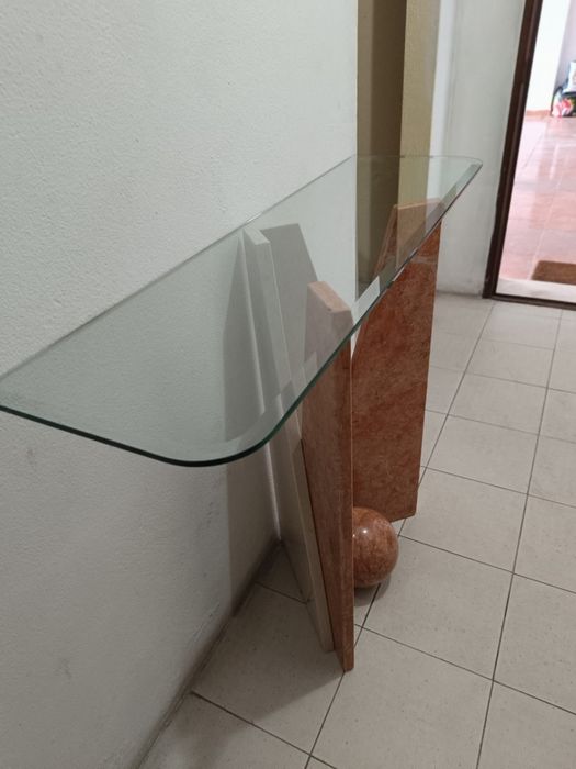 Consola em pedra lioz e vidro