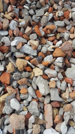 ziemia humus piasek glina transport kamień kamyczki żwir gruz piach