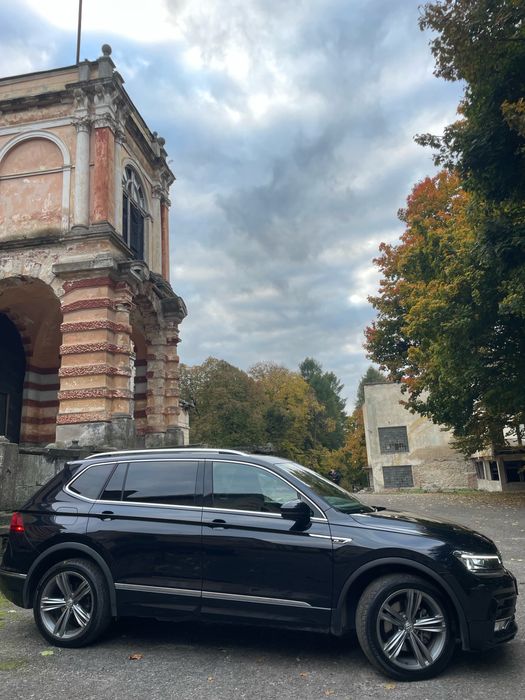 Volkswagen Tiguan 2018 SEL R-Line 2.0 TFSI 4 motion