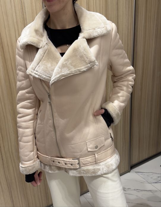 kożuszek ze sztucznym futerkiem + kurtka puchowa