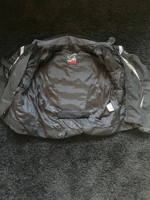 Мотокуртка  Levior