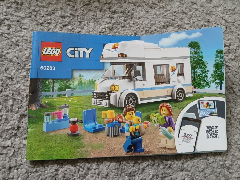 Lego kamper wakacyjny 60283