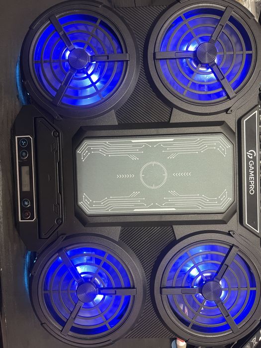 Охлаждающая подставка для ноутбука GamePro CP627,CP1450 от 13 до  17"