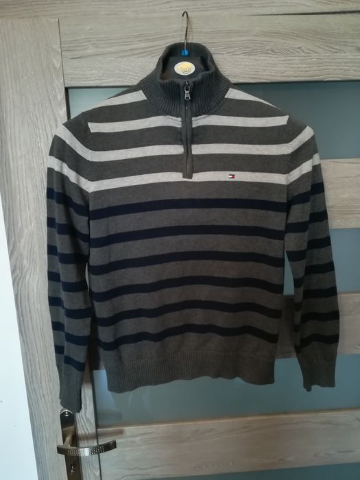 Sweter męski Tommy Hilfigr rozm. z metki M.
