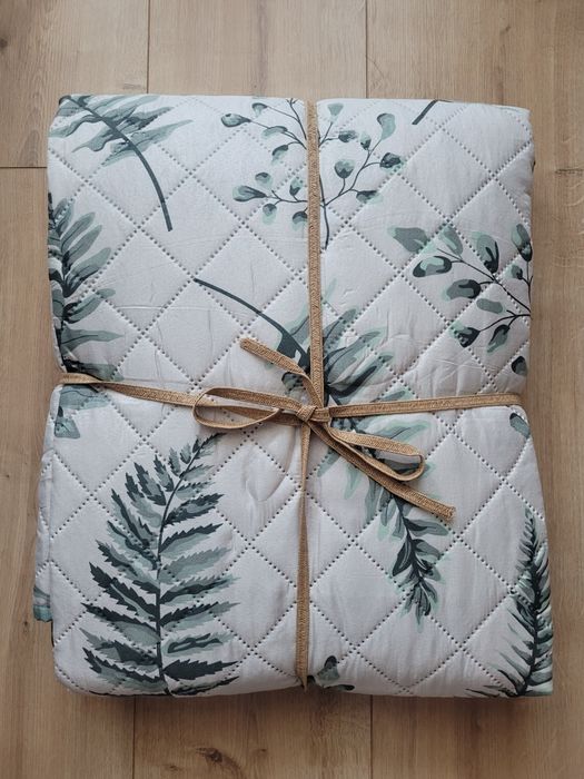 NOWA narzuta na łóżko Smukee Home 220x200cm kremowa w liście