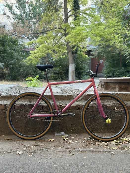 Продам Radio Bombtrack