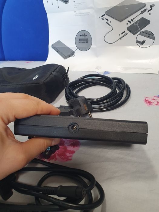 Компактна, оригінальна авто зарядка для ноутбука HP model HSTNN-DA36