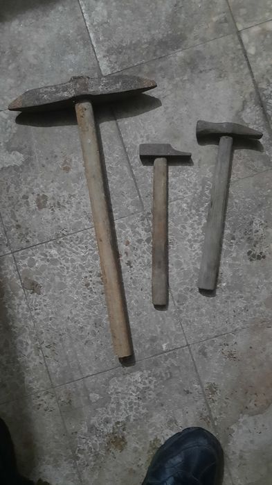 Martelos ou picaretas