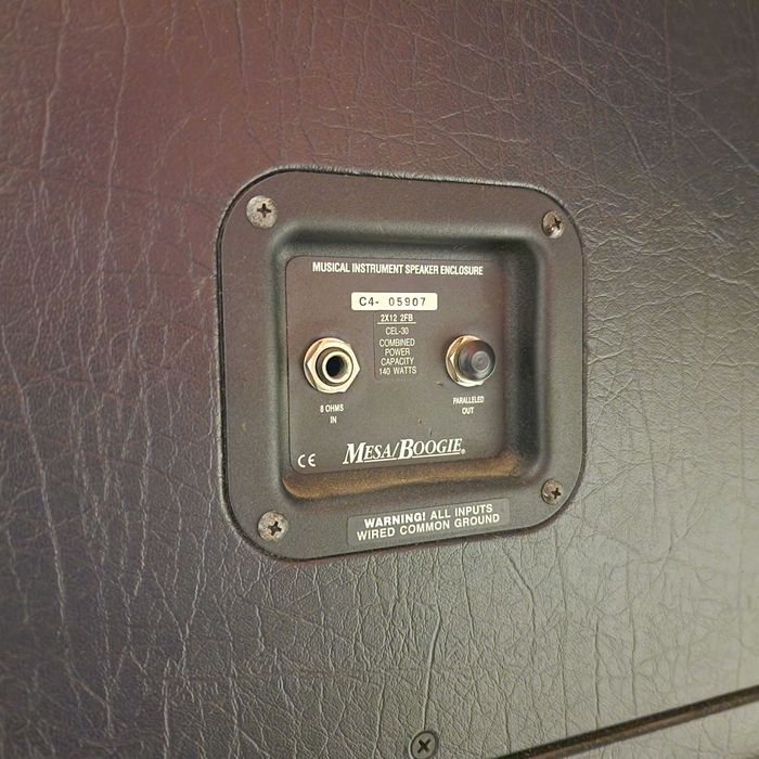 Kolumna gitarowa Mesa Boogie 2x12 z twardym casem
