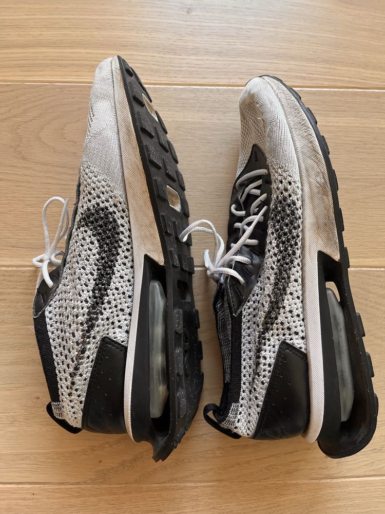 Nike Air Max Flyknit Racer 43