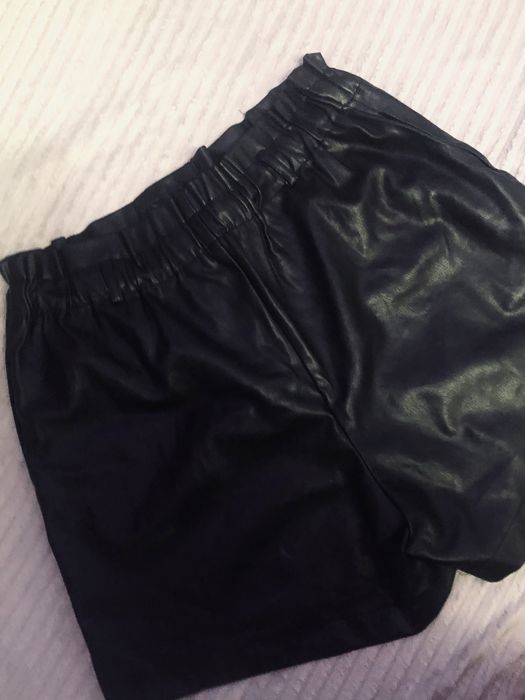 Шкіряні    шорти