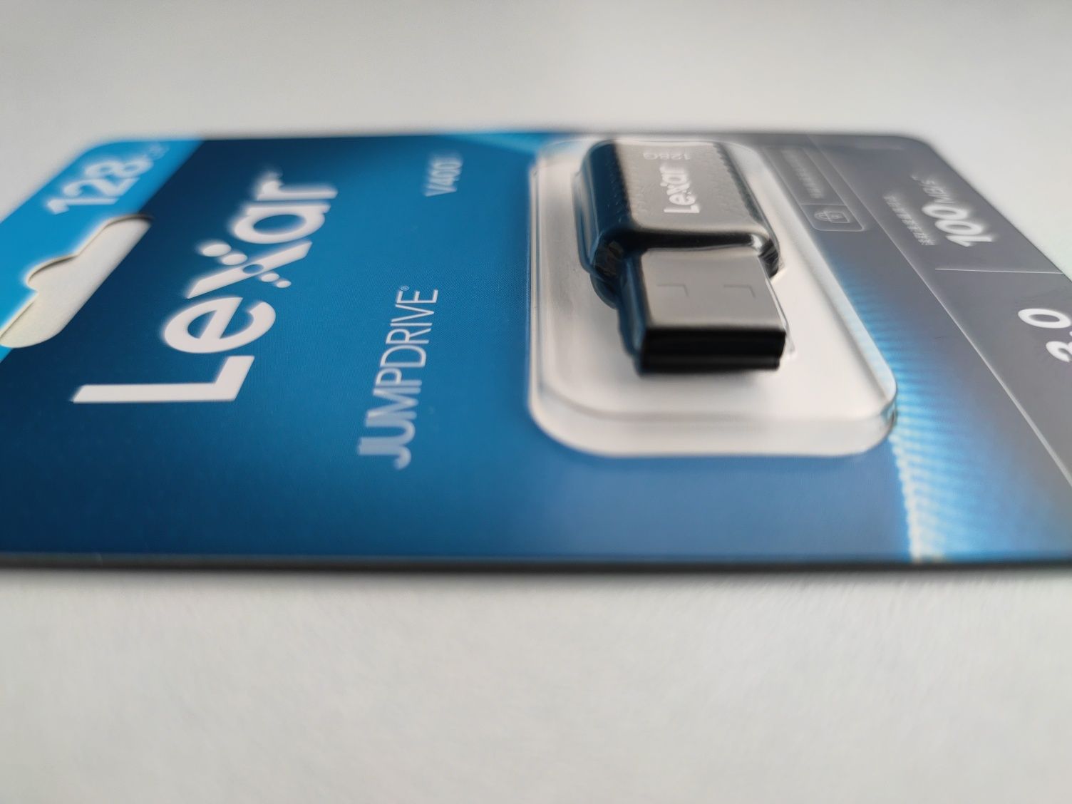 USB флеш накопичувач Lexar 128gb v400 USB 3.0