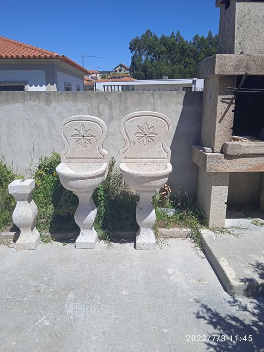 Fontanário em granito de ponte de Lima amaciado