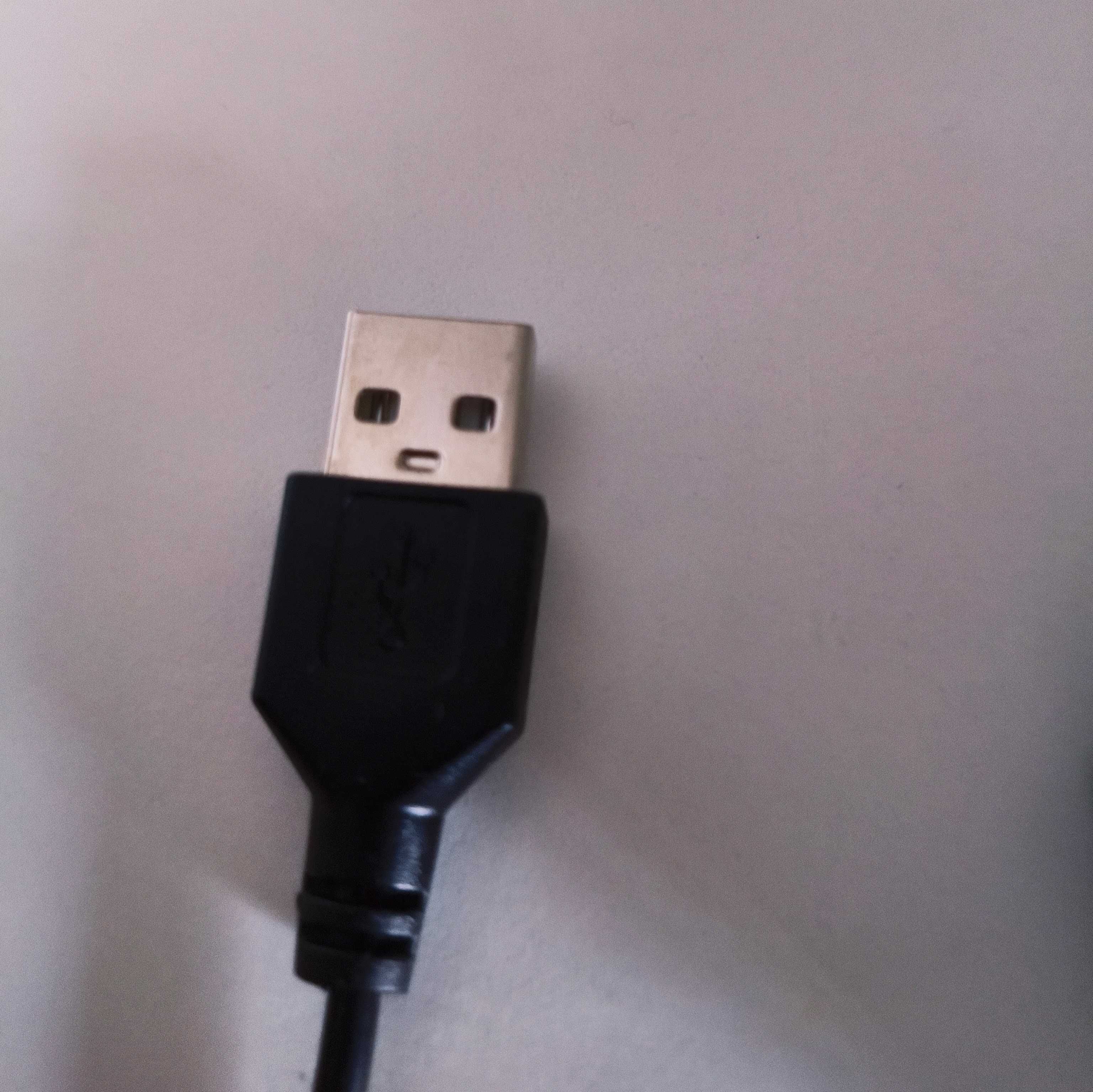 Candeeiro Led F1 com interruptor e ligação Usb