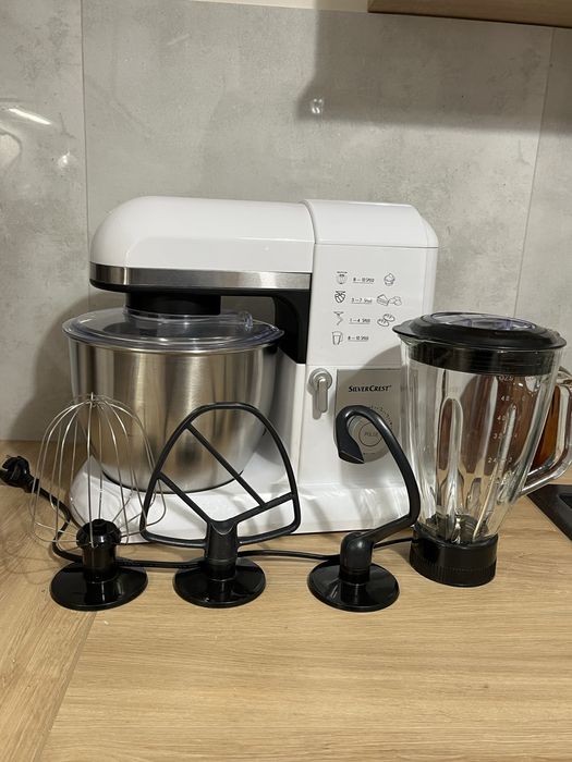 Robot kuchenny silver crest z blenderem kielichowym