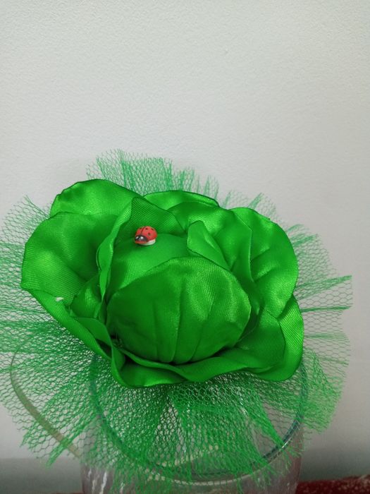 Обруч капусти на свято осені.