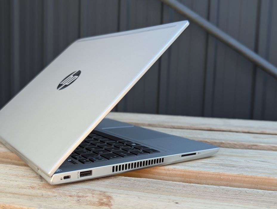 Компактний ноутбук HP ProBook 430 G6/i3-8145U/8/256/HD/13"