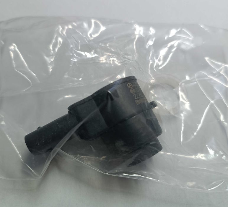 Датчик паркування парктроник Mercedes A2125420018