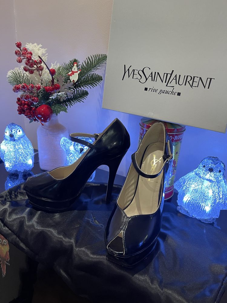 Туфлі YSL, 37 розмір.