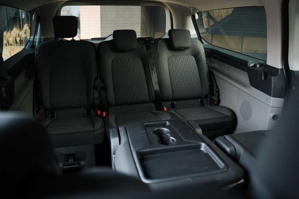 9-osobowy Ford Tourneo Custom 2024 r. na wynajem