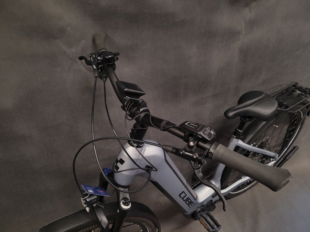 Rower elektryczny Cube Nuride 750_ Bosch Performance Line CX _750Wh