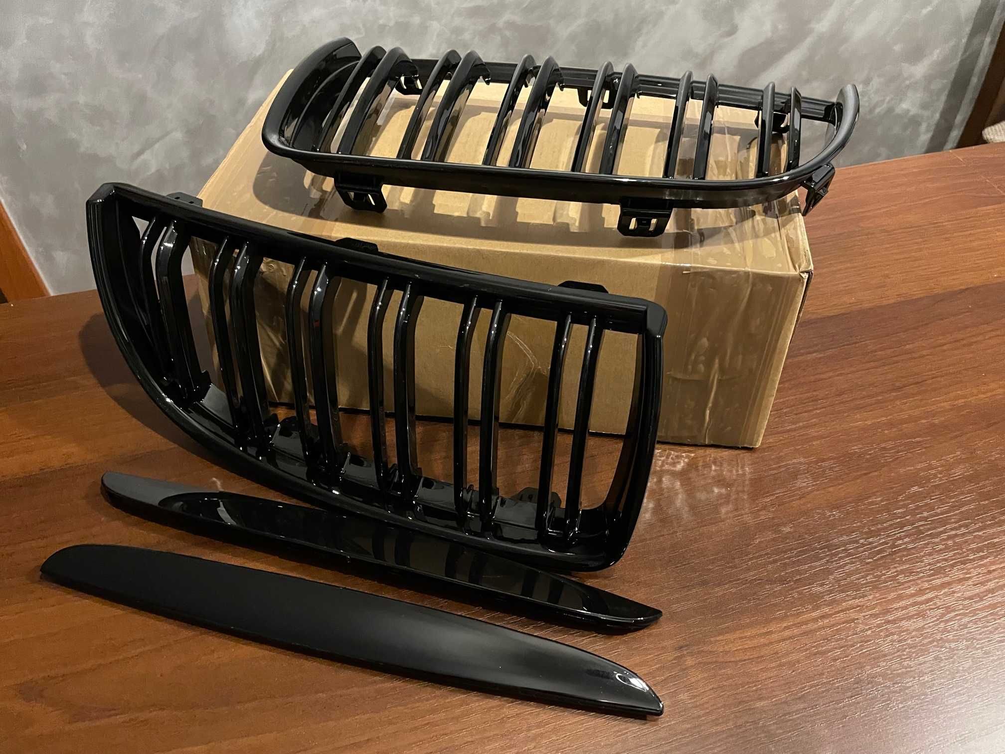 BMW E90 E91 Grill nerki 05-08 M PAKIET m3 połysk