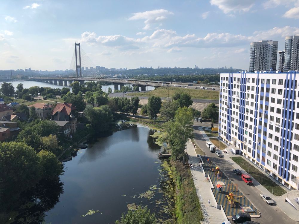 3 хв МЕТРО Славутич ЖК Рівʼєра Центральна Осокорки Дарницький ВЛАСНИК