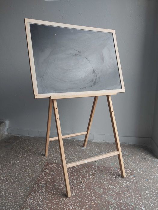 Доска для рисования мелом и фломастерами