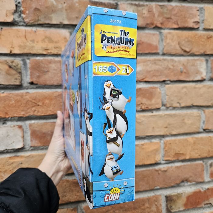 Pług Spycharka Cobi Pingwiny z Madagaskaru Zabawki W-wa KupMiChceTo