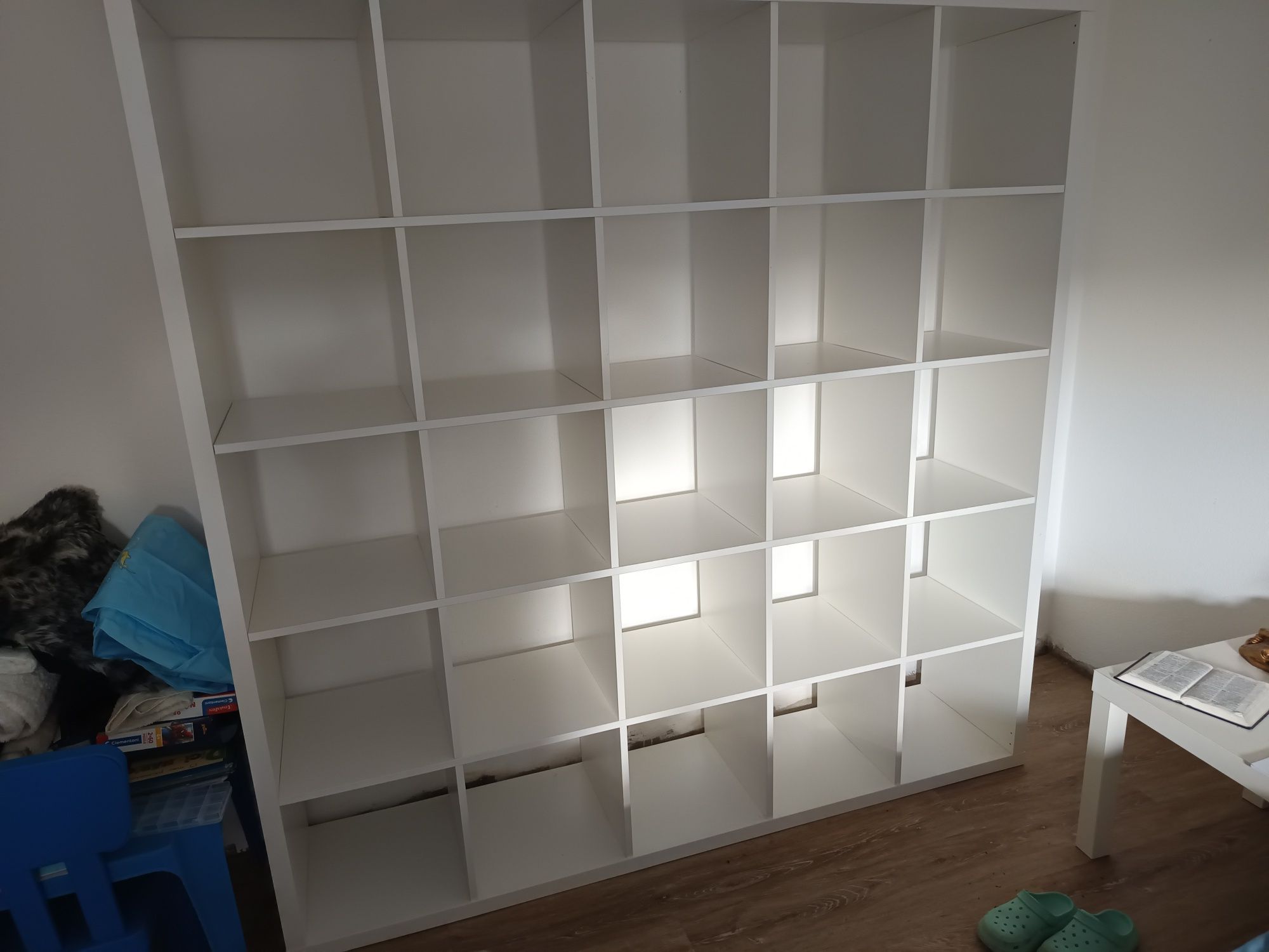 Estante Kalax IKEA como nova
