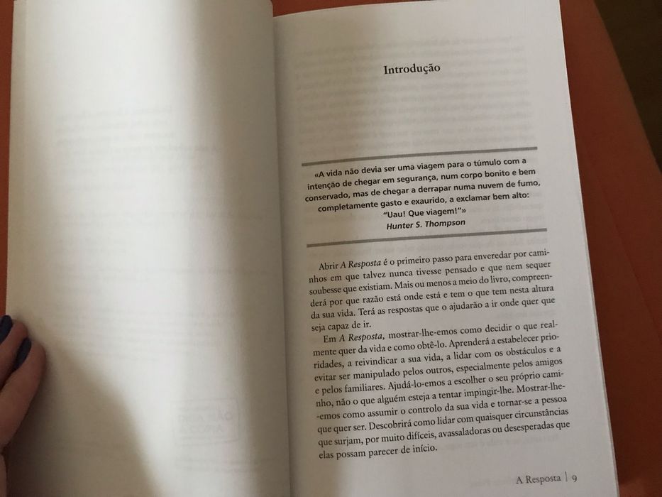 A Resposta (portes ja incluidos no preço)