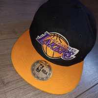 Продам кепку Lakers