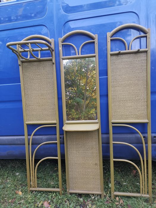 Garderobianka rattanowa lustro wieszak półka